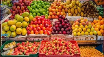 مفاجأة الأسعار.. تغيرات غير متوقعة في أسعار الفاكهة بسوق العبور اليوم